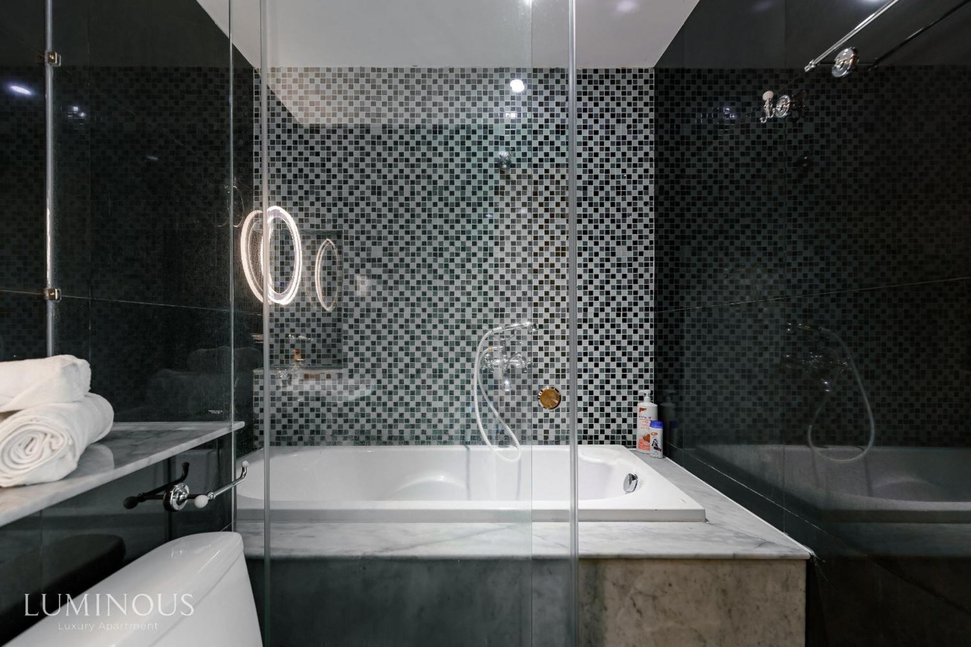 Leman Luxury 2br 3br For Rent In Aparthotel Ho Chi Minh City
